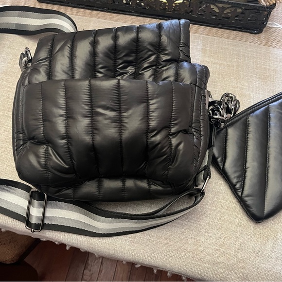 THINK ROYLN Black Quilted Crossbody Bag with Chain and Matching Pouch - Picture 5 of 8